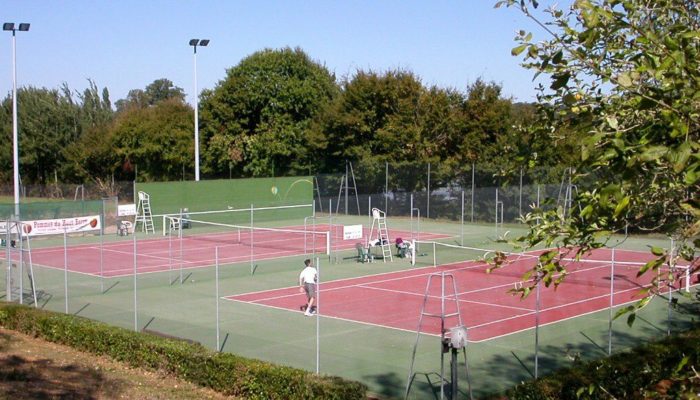 Cours de tennis